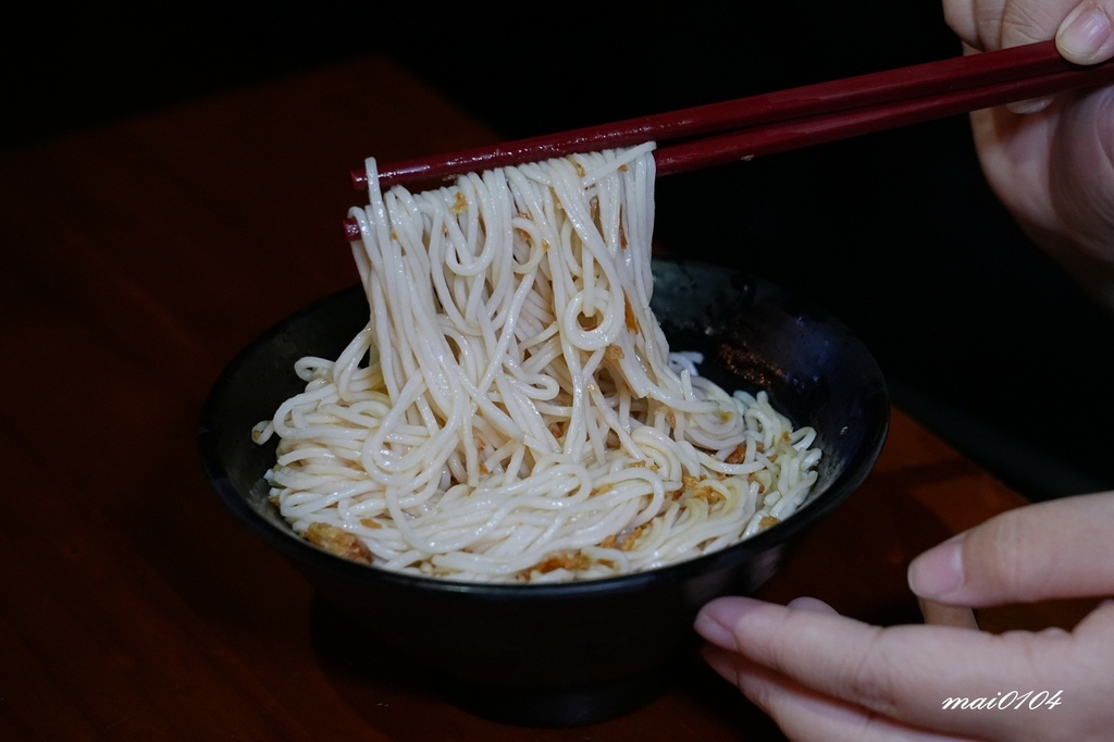 台北桶仔雞推薦｜雞老闆桶仔雞萬隆店～不限時用餐環境還免收服務