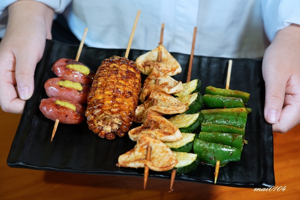 台北桶仔雞推薦｜雞老闆桶仔雞萬隆店～不限時用餐環境還免收服務