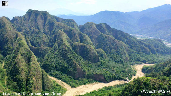 【南投。草屯】九九峰自然保留區＆九九峰森林步道。號稱能見到草屯最美山景的步道。空拍攝影分享篇