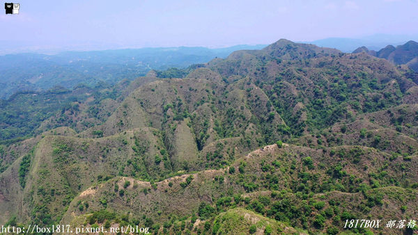 【南投。草屯】九九峰自然保留區＆九九峰森林步道。號稱能見到草屯最美山景的步道。空拍攝影分享篇