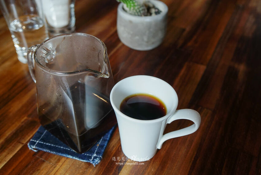 唯美美式老屋 Russell Restaurant 陽明山咖啡這裡喝很愜意 - 遇見天使~Angela