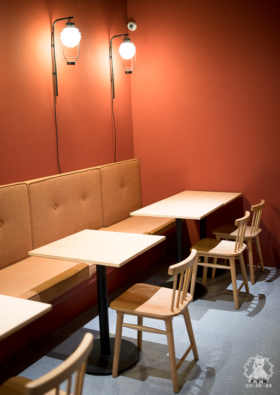 鬧聚HUBBUB｜台北松山民生社區食記｜精緻復古風格獨特的特色中式麵食茶飲館，宜蘭手工麵搭香草豬配蝦元素高湯 - 卡爾茗 C.L.M.