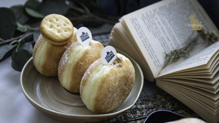 台中西區｜ 陸丘甜室 巷弄內的手作日式甜甜!! 圓嘟嘟甜甜圈是爆餡系!