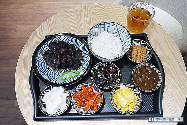 台北滷肉飯推薦【滷肉控】精緻美味超台味滷肉飯/市府站滷肉飯/市府站美食