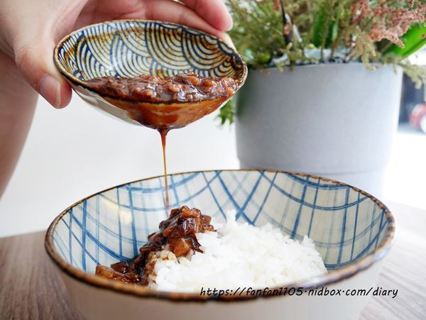 【信義區滷肉飯】滷肉控 #最潮滷肉飯 #文青風 #台菜 #手路小菜 #市政府 (20).JPG