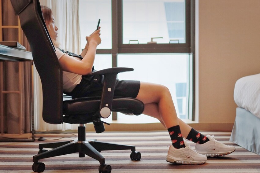 苗栗旅遊住宿/頭份尚順君樂飯店，經典雙床客房，在尚順享受吃喝玩樂的快感