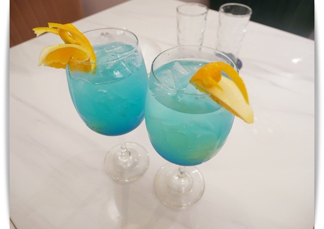 高雄漢神巨蛋「Petit Doux．微兜」甜蜜蜜、好軟綿的瓦帕鬆餅 ♪