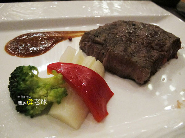 IMG_1555.jpg IMG_1555.jpg