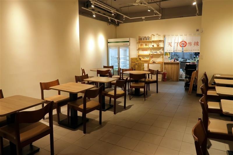 南龍麵屋 松德店 酸辣粉 酸菜魚 火鍋麵 001.jpg