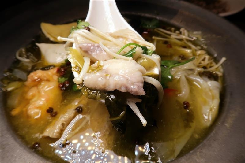 南龍麵屋 松德店 酸辣粉 酸菜魚 火鍋麵      (2).jpg