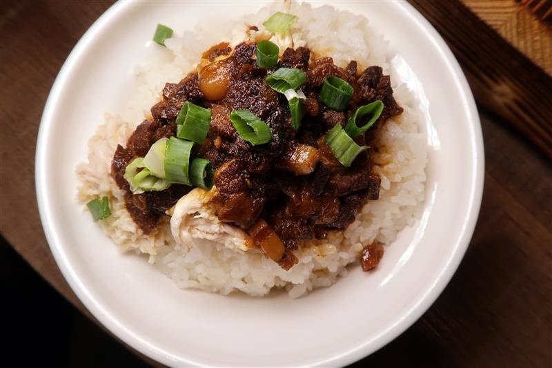 南龍麵屋 松德店 酸辣粉 酸菜魚 火鍋麵 2.jpg