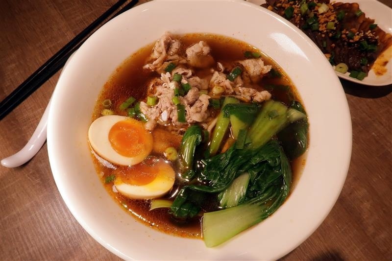 南龍麵屋 松德店 酸辣粉 酸菜魚 火鍋麵 017.jpg