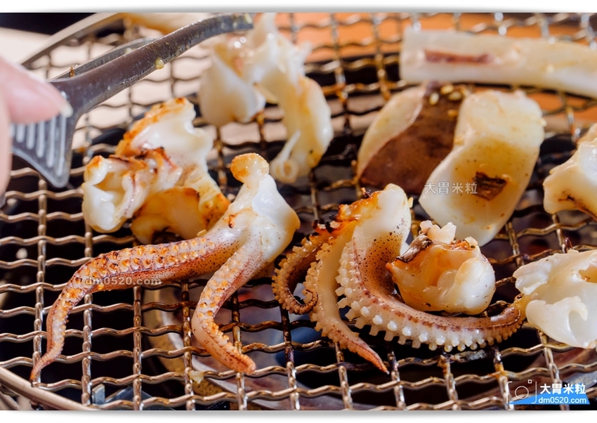 西門町電影街人氣燒肉居酒屋,聚樂町新品牌,喜多肉和牛燒肉居酒屋,肥滋滋和牛搭配台式特色湯品/沙瓦調酒,盡情享受燒烤微醺樂趣！西門町單點燒肉推薦,西門町居酒屋推薦,西門町武昌街美食推薦, - 大胃米粒