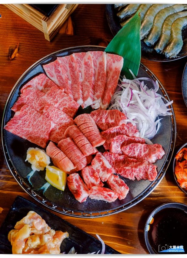 西門町電影街人氣燒肉居酒屋,聚樂町新品牌,喜多肉和牛燒肉居酒屋,肥滋滋和牛搭配台式特色湯品/沙瓦調酒,盡情享受燒烤微醺樂趣！西門町單點燒肉推薦,西門町居酒屋推薦,西門町武昌街美食推薦, - 大胃米粒