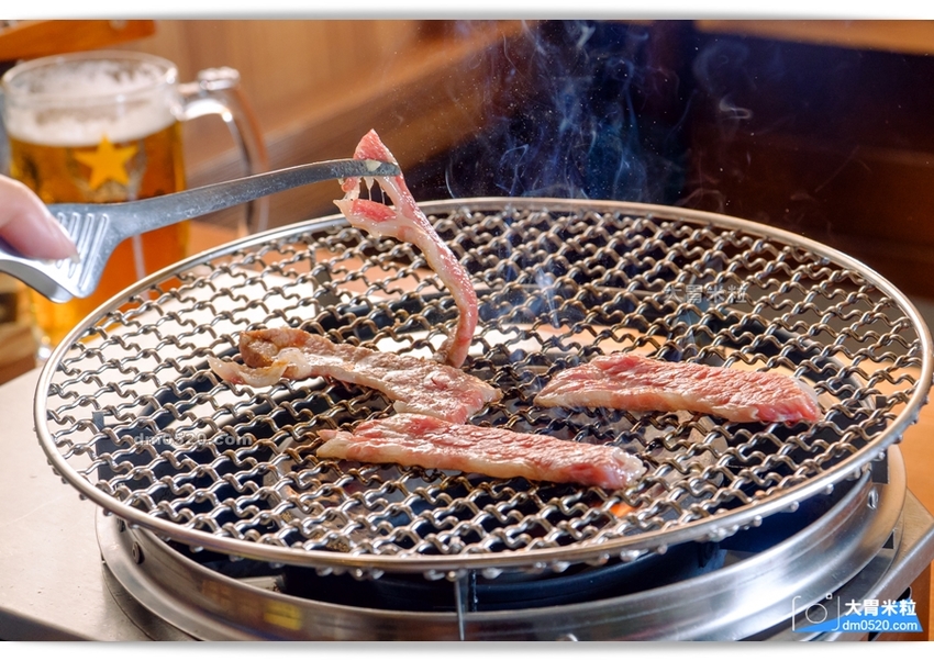 西門町電影街人氣燒肉居酒屋,聚樂町新品牌,喜多肉和牛燒肉居酒屋,肥滋滋和牛搭配台式特色湯品/沙瓦調酒,盡情享受燒烤微醺樂趣！西門町單點燒肉推薦,西門町居酒屋推薦,西門町武昌街美食推薦, - 大胃米粒