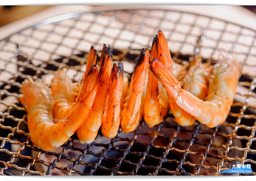 西門町電影街人氣燒肉居酒屋,聚樂町新品牌,喜多肉和牛燒肉居酒屋,肥滋滋和牛搭配台式特色湯品/沙瓦調酒,盡情享受燒烤微醺樂趣！西門町單點燒肉推薦,西門町居酒屋推薦,西門町武昌街美食推薦, - 大胃米粒