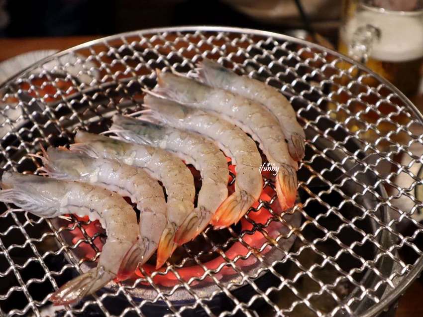 [西門町燒肉推薦]喜多肉和牛燒肉居酒屋~中秋烤肉最佳選擇~沙瓦買二送一/生啤買三送一 - ifunny 艾方妮的遊樂場
