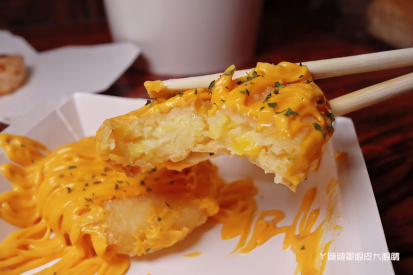 新竹宵夜|呷胖炒泡麵炸物,隱身巷弄平價炒泡麵!冬季新品上市霜降豬麻油湯麵、焦糖棉花糖大亨堡