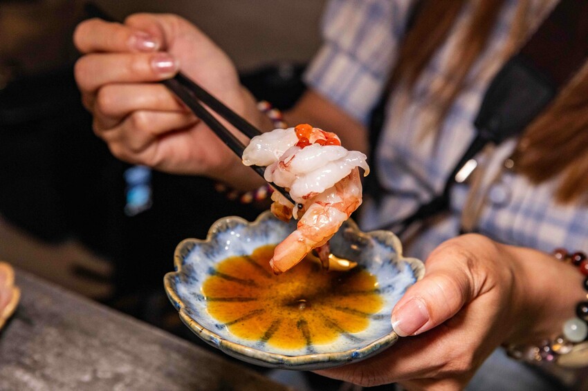 桃園蘆竹燒肉吃到飽！大漠紅頂級和牛海鮮饗宴，松葉蟹干貝、泰國蝦吃到飽。
