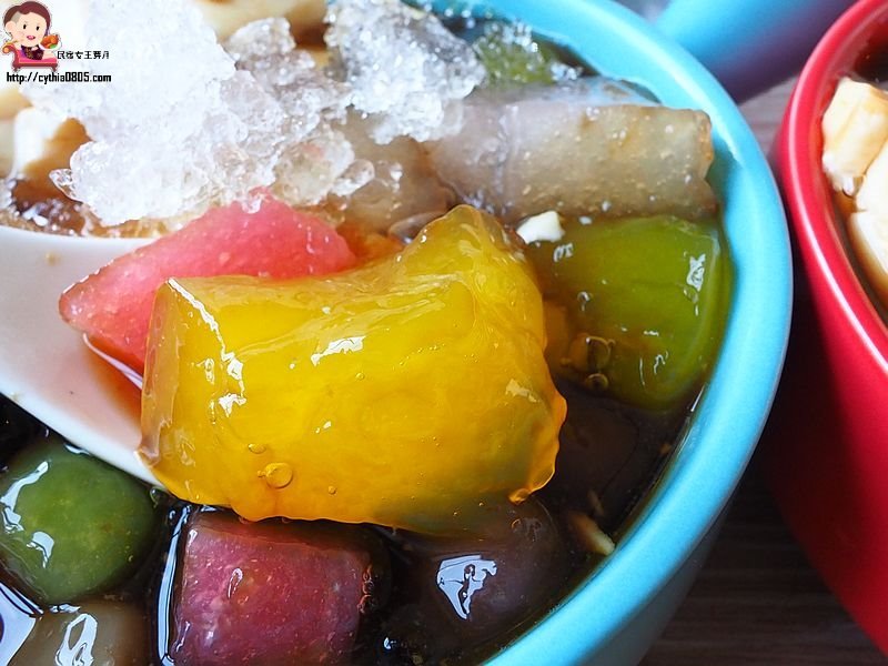 桃園大園美食-花杓豆坊-超漂亮的五彩豆花杯好亮眼，芒果雪糕更是必點招牌 @民宿女王芽月-美食.旅遊.全台趴趴走