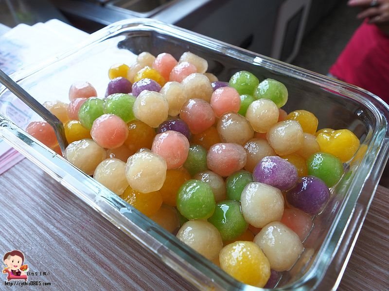 桃園大園美食-花杓豆坊-超漂亮的五彩豆花杯好亮眼，芒果雪糕更是必點招牌 @民宿女王芽月-美食.旅遊.全台趴趴走