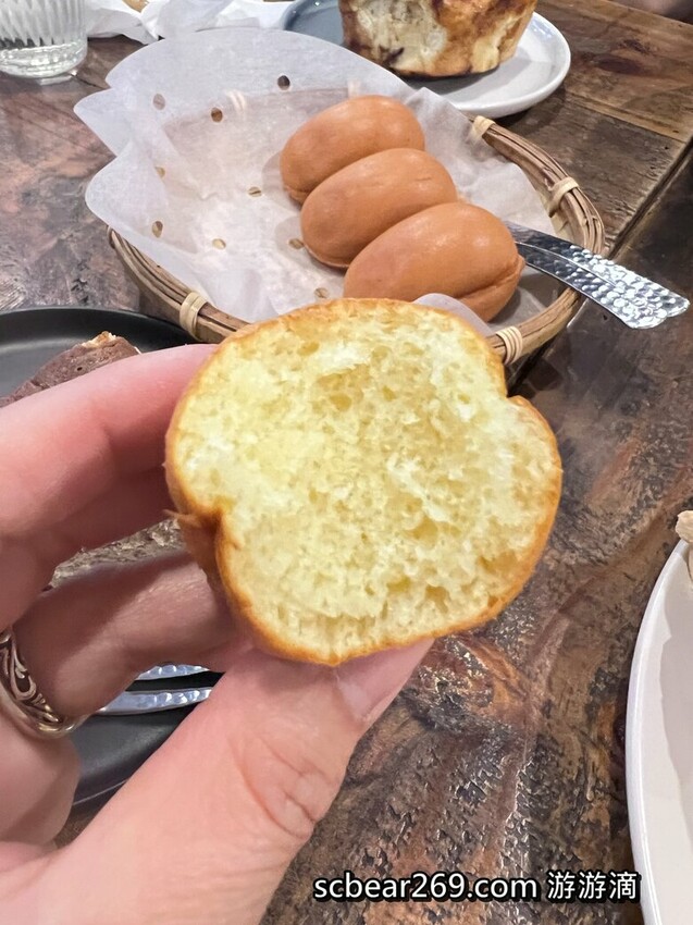 南港苒冉小食光文青老宅寵物友善咖啡店推薦。