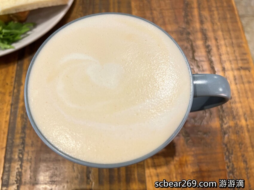 南港苒冉小食光文青老宅寵物友善咖啡店推薦。