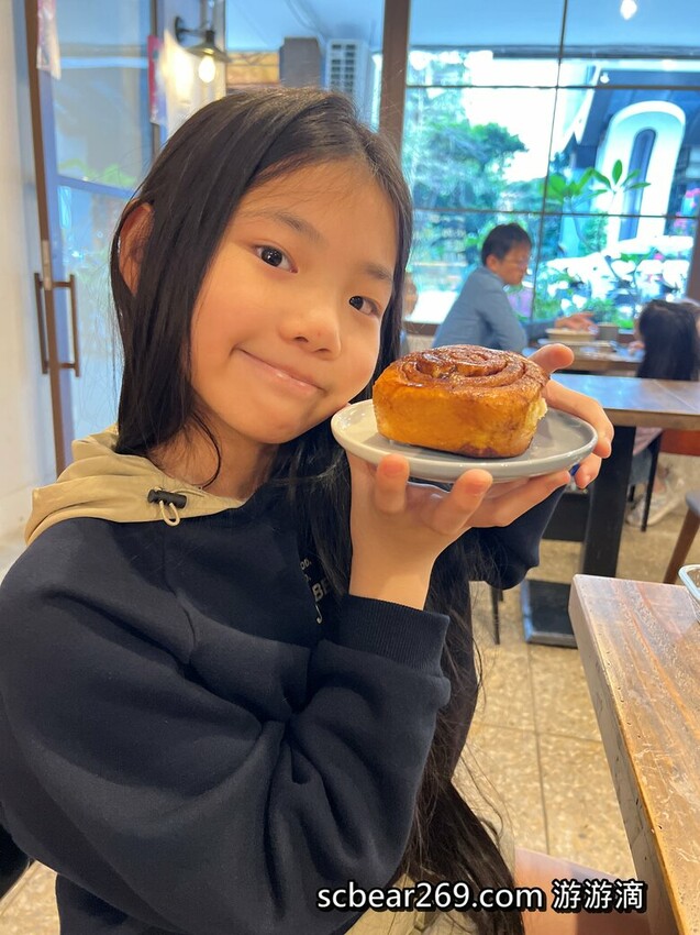 南港苒冉小食光文青老宅寵物友善咖啡店推薦。