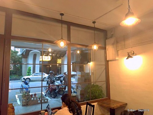 Coffee , deserts & dishes shop at Nangang, Taipei, Taiwan, SJKen, Sep 22,2019