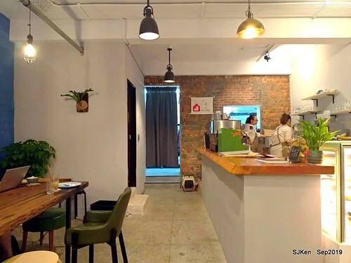 Coffee , deserts & dishes shop at Nangang, Taipei, Taiwan, SJKen, Sep 22,2019