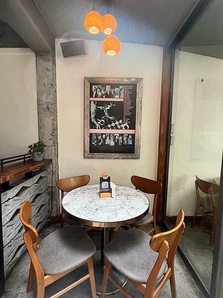 Toasteria 吐司利亞敦南店。美味地中海特色餐廳。超澎