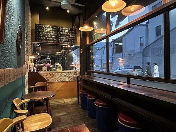 台南市中西區【台南中西區】妳妳旅食Ni fu Ni fa～可以吃到來自世界各國料理的迷你的異國餐酒館。