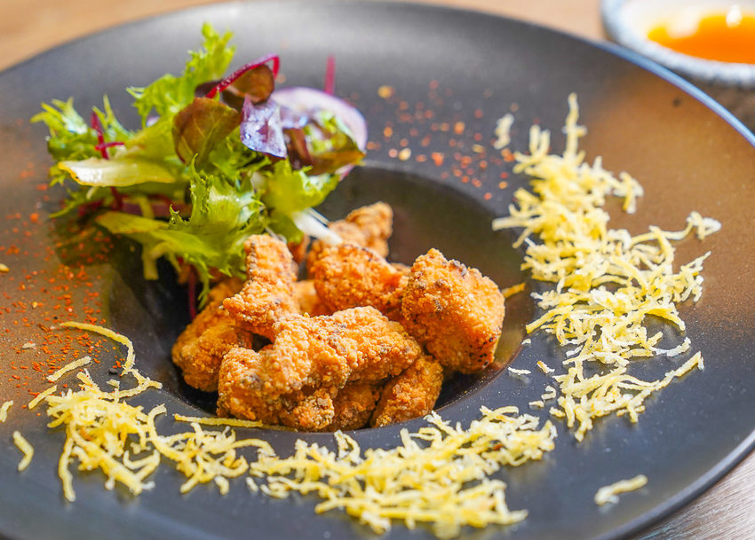 [高雄前鎮美食]好飯遇所-美味大份量創意木盆麵!草衙道最高C/P值文青麵店 - 美食好芃友