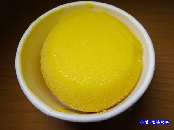 小琉球美食-允好嘉芒果冰淇淋1.jpg