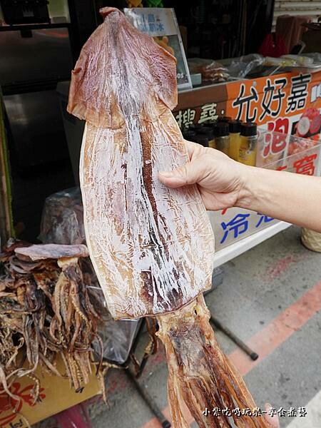 現烤魷魚-2022小琉球允好嘉 (2).jpg