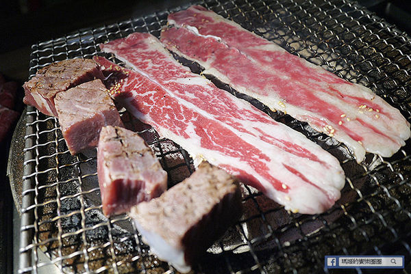 基隆燒肉吃到飽推薦【月桂炭火燒肉】頂級奢華燒肉/哈根達斯冰淇淋吃到飽/基隆美食