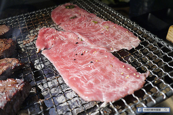 基隆燒肉吃到飽推薦【月桂炭火燒肉】頂級奢華燒肉/哈根達斯冰淇淋吃到飽/基隆美食