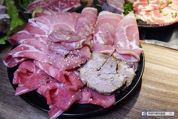 基隆燒肉吃到飽推薦【月桂炭火燒肉】頂級奢華燒肉/哈根達斯冰淇淋吃到飽/基隆美食