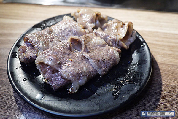 基隆燒肉吃到飽推薦【月桂炭火燒肉】頂級奢華燒肉/哈根達斯冰淇淋吃到飽/基隆美食