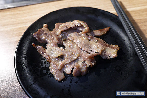 基隆燒肉吃到飽推薦【月桂炭火燒肉】頂級奢華燒肉/哈根達斯冰淇淋吃到飽/基隆美食