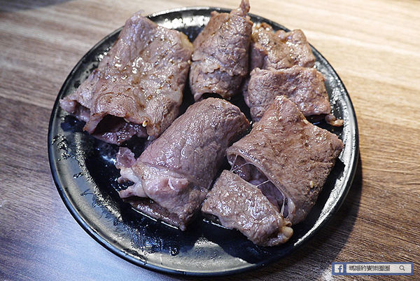 基隆燒肉吃到飽推薦【月桂炭火燒肉】頂級奢華燒肉/哈根達斯冰淇淋吃到飽/基隆美食
