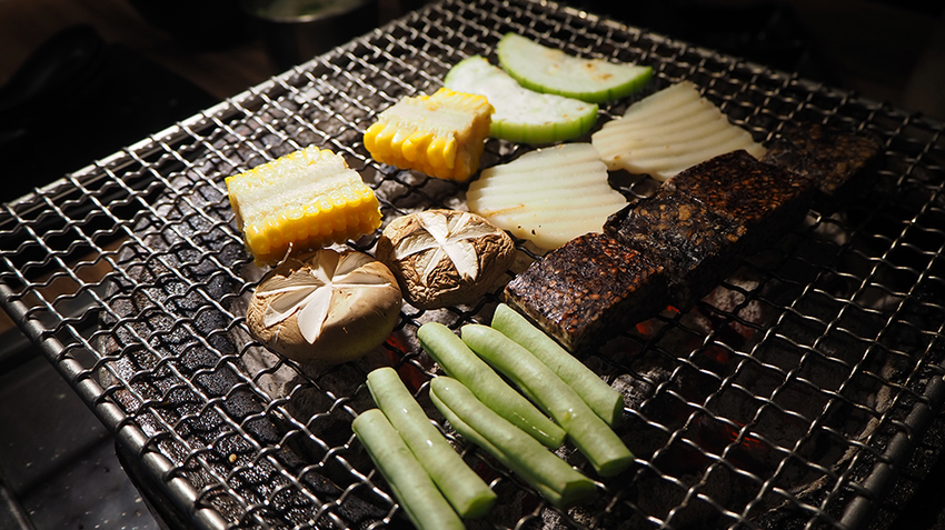 月桂炭火燒肉 月桂炭火燒肉,基隆吃到飽,基隆燒肉,基隆炭烤,基隆無煙燒肉,基隆無煙炭烤,連鎖燒肉,連鎖吃到飽,連鎖炭烤,燒烤,基隆燒烤,豚野,基隆推薦美食