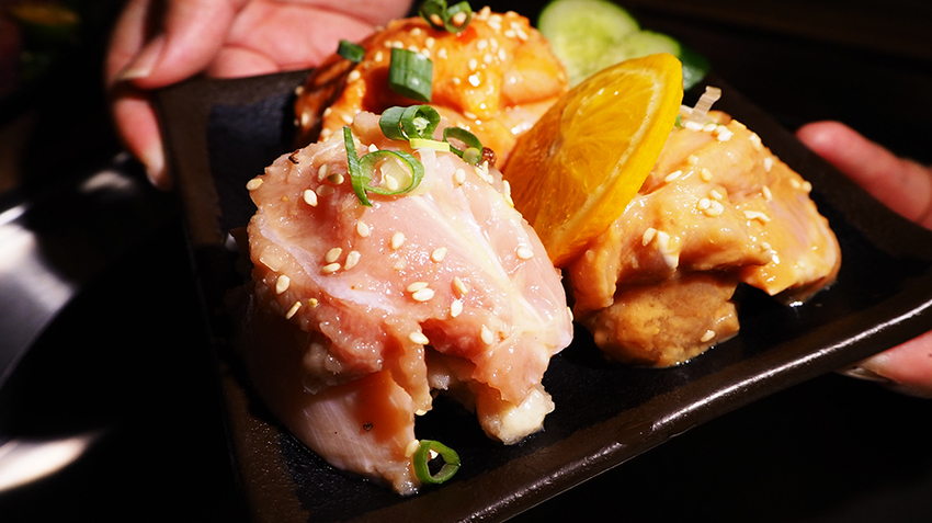 月桂炭火燒肉 月桂炭火燒肉,美味食記,台北燒烤,基隆吃到飽豚野日式炭火燒肉基隆店,日式無煙燒烤,頂級原肉現切,生蠔,海鮮,無限吃,快速剝蝦服務,基隆車站美食