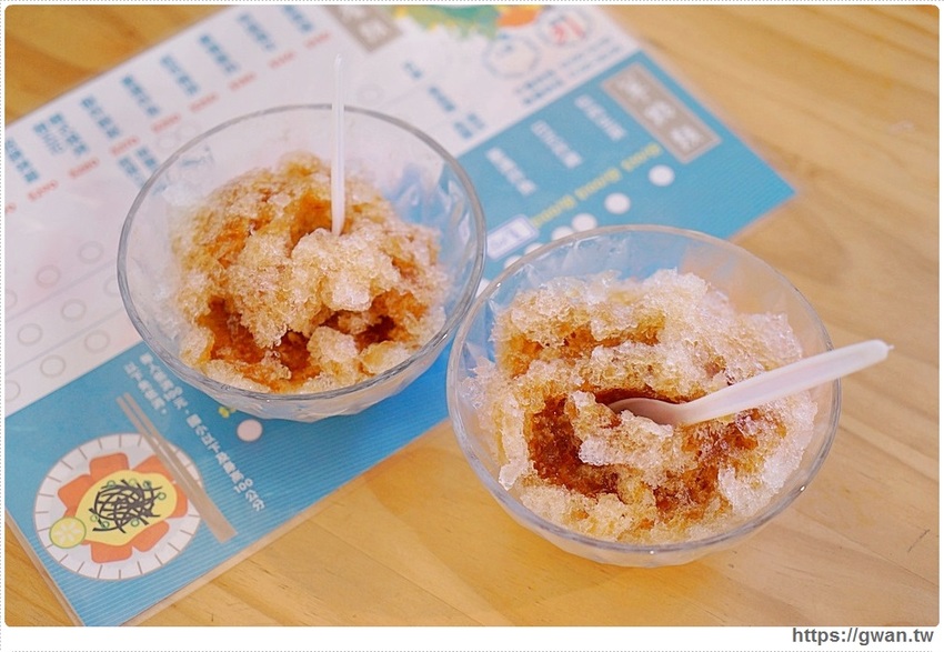 台中大份量丼飯~超逗趣紅布條,老闆警告 :『肚子要被搞大了!』