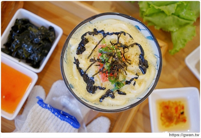 台中大份量丼飯~超逗趣紅布條,老闆警告 :『肚子要被搞大了!』