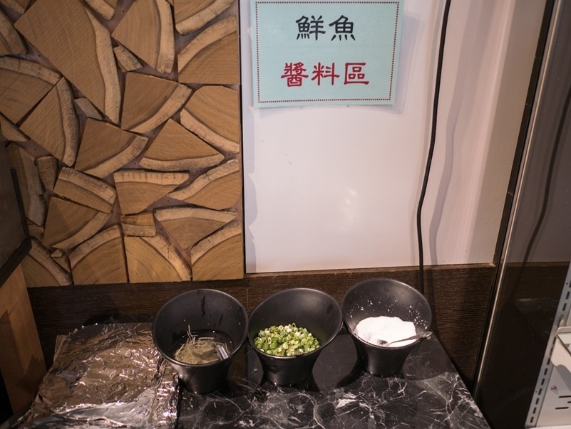 【新北中和】乾隆泰皇蝦,水道流水蝦現夾現烤吃到飽!