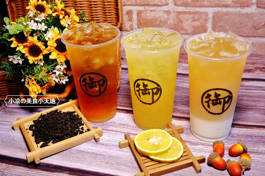 太平必喝飲料店推薦!季節限定柳橙綠茶,每口都是鮮榨柳丁汁,冬季狂賣燒仙草回歸,滿滿配料加硬花生超飽足