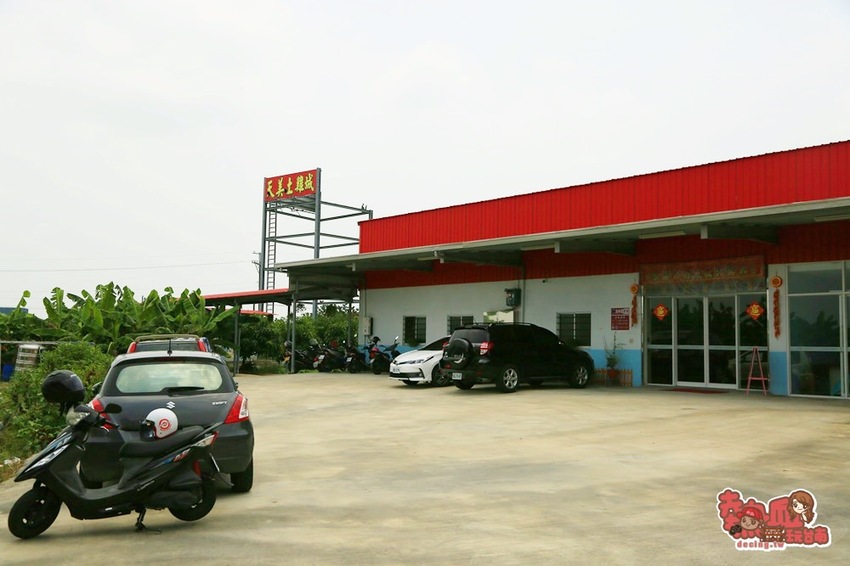 【台南美食】86快速道路下的隱藏版土雞城！想吃？記得先google：天美土雞城 - 熱血玩台南。跳躍新世界