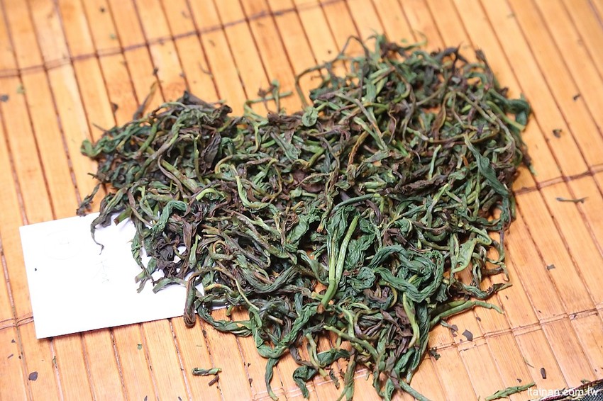 南投景點|HOHOCHA喝喝茶·台灣香日月潭紅茶廠~紅茶導覽、揉茶DIY、Pizza DIY、黃金品茗、混茶初體驗!玩上一整天也沒問題! - 台南好Food遊