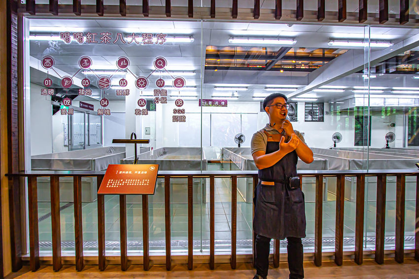 南投景點，HOHOCHA喝喝茶~台灣香日月潭紅茶廠，全台最大紅茶觀光工廠!免門票入園奉茶，吃吃喝喝DIY，還能拍拍美照很不賴。 - 微笑Joe幸運